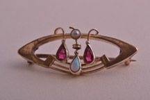 Old world fantasies, new art methods - Art Nouveau jewellery design