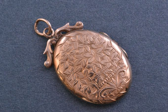 Gold Victorian Locket