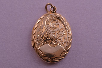 Gold Vintage Locket