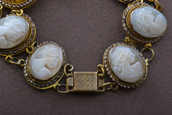 Gilt Vintage Bracelet