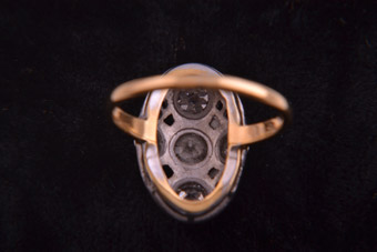 18ct Gold Art Deco Ring