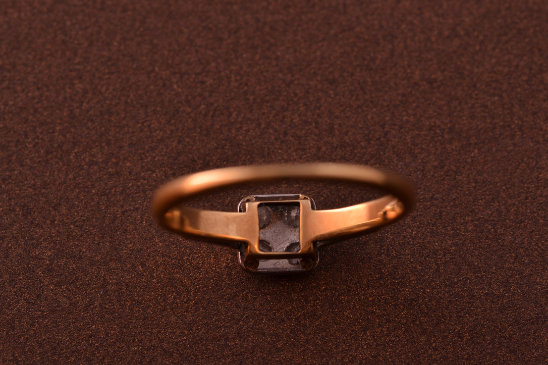 18ct Gold Art Deco Ring With Diamonds 627cc | Amanda Appleby