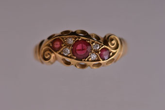 Gold Edwardian Ring 