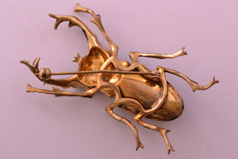 Gilt Vintage Brooch