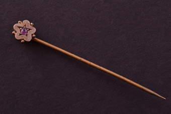 Gold Victorian Stick Pin