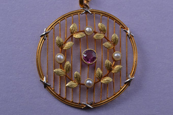 Gold Victorian Pendant