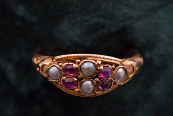 15ct Gold Victorian Ring