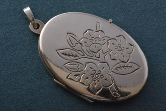 Silver Vintage Locket