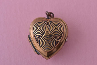 Gilt Vintage Locket