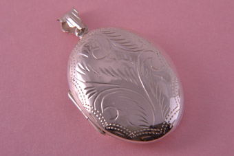 Silver Modern Locket