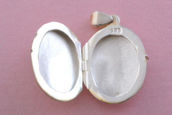 Silver Modern Locket