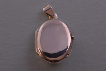 Silver Modern Locket