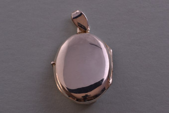 Silver Modern Locket