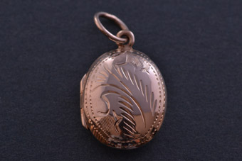 Silver Modern Locket