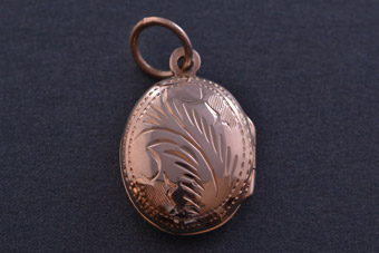 Silver Modern Locket